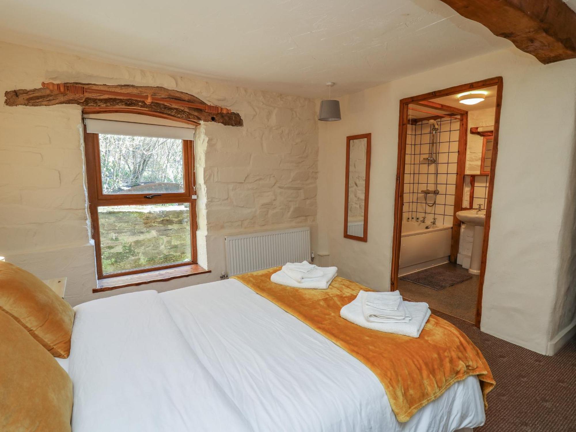 Y Felin Villa Llanybyther Exterior photo